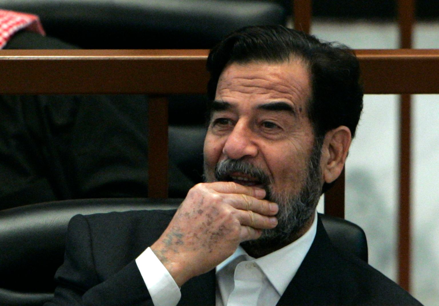 Saddam Hussein vor Gericht: Dieses Todesurteil hallt bis heute nach - n ...