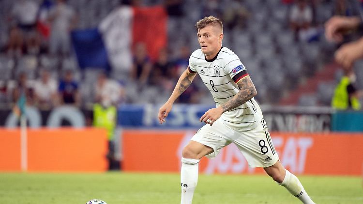 Kroos Rasmlari Folgenreiche Kroos-Rückkehr: Nach der EM kollabiert die deutsche ...