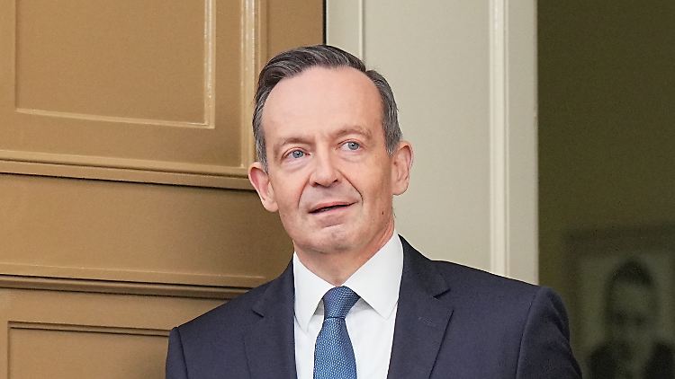 Volker Wissing, Bundesminister für Verkehr und Justiz, bei einem Pressestatement nach dem Bruch der Ampel-Koalition.