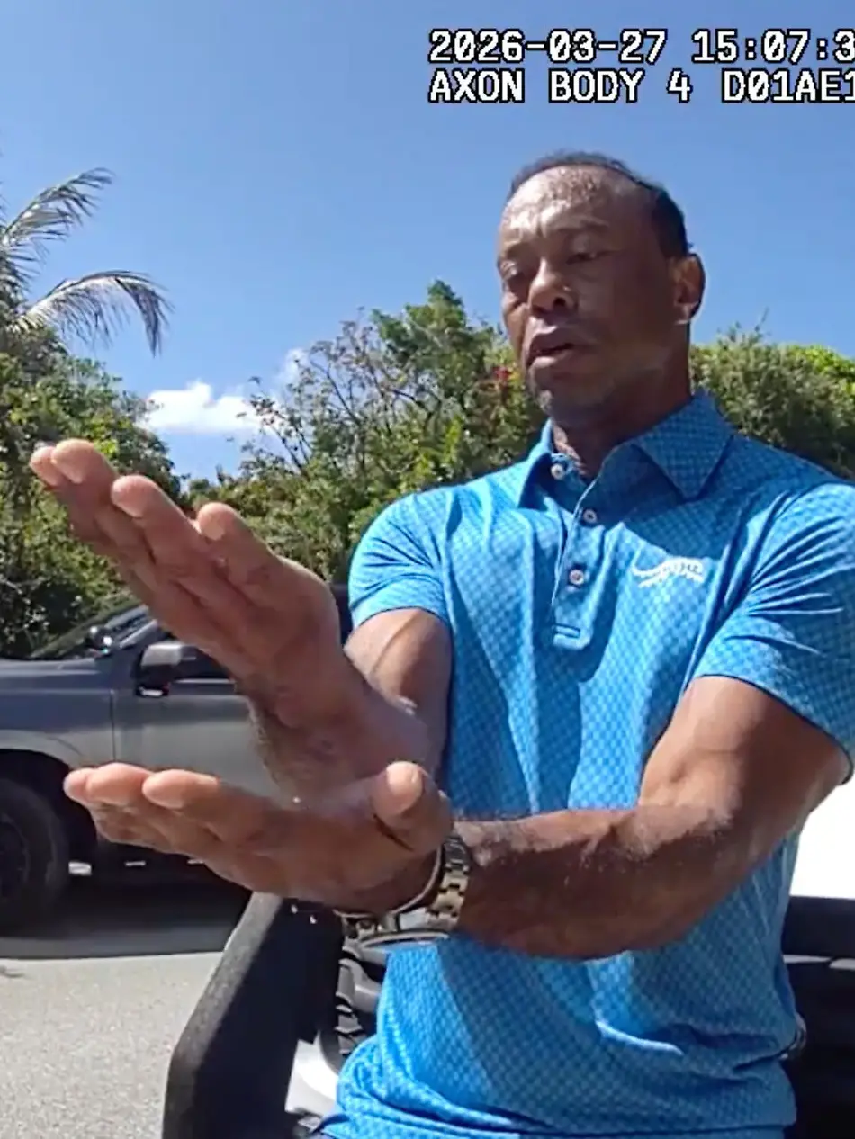 epi_1012381699_DPA AP_53oestnfgi-v1-ax-ms6144.jpg_Tiger Woods Crash Go
