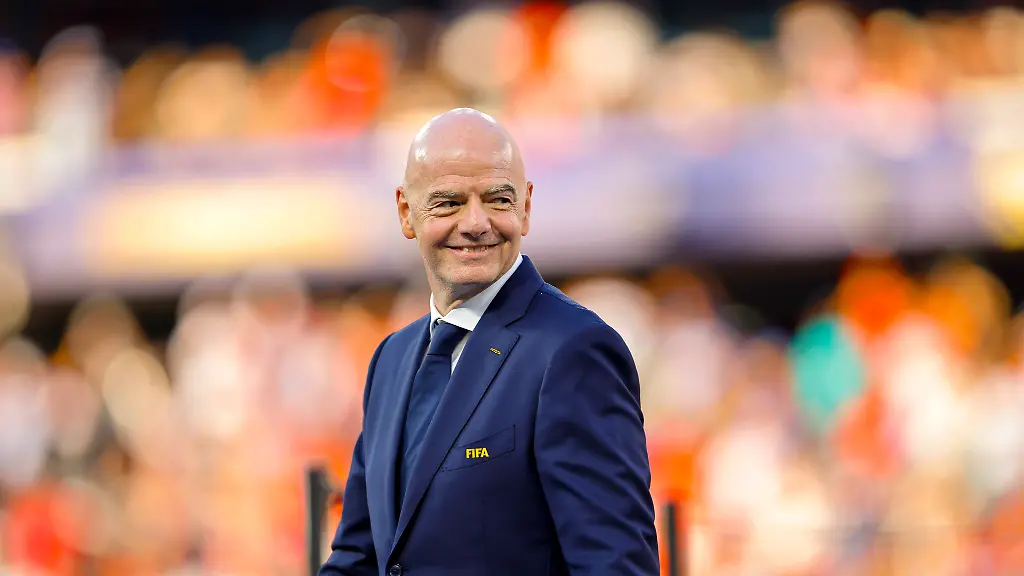 608241815