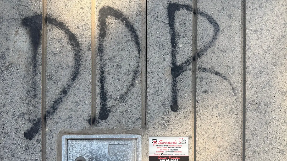613802144
