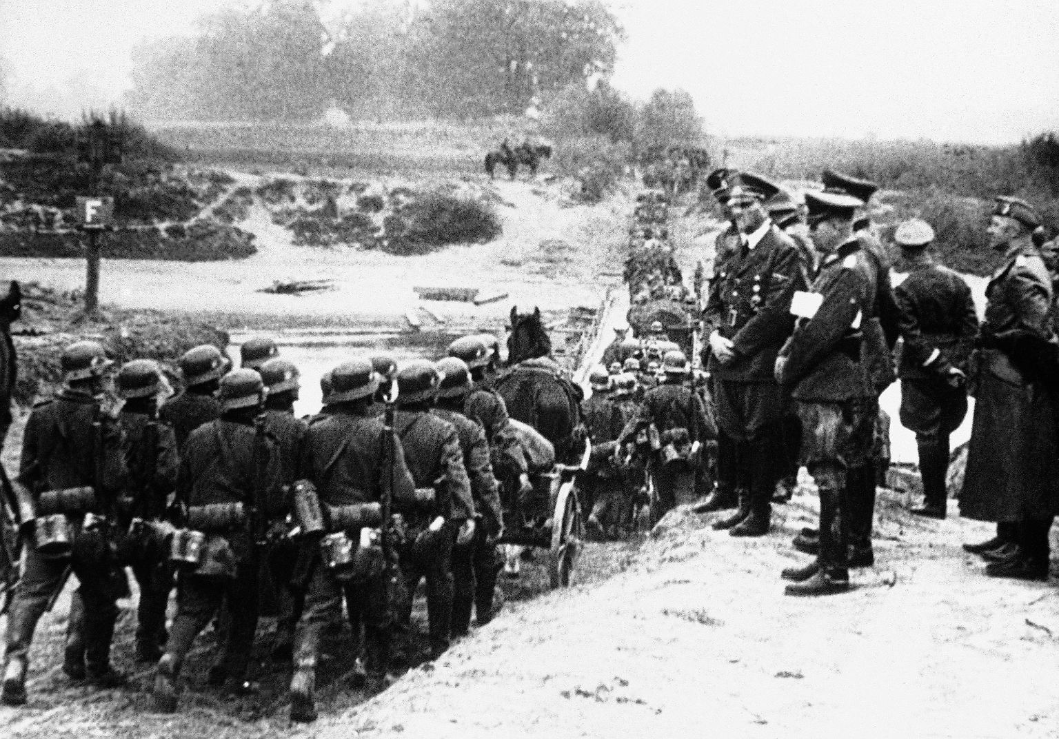 "Eine Welt der Toten und Larven": Die Befreiung von Auschwitz - n-tv.de